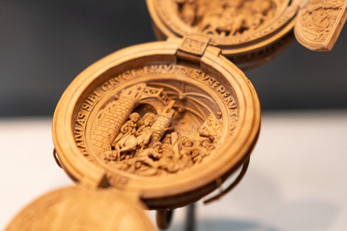 2018-11-03 - British Museum and Guildford torchlight procession-042